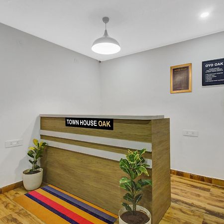 Super Townhouse Oak Hitec City Near Image Hospital Hyderabad Luaran gambar