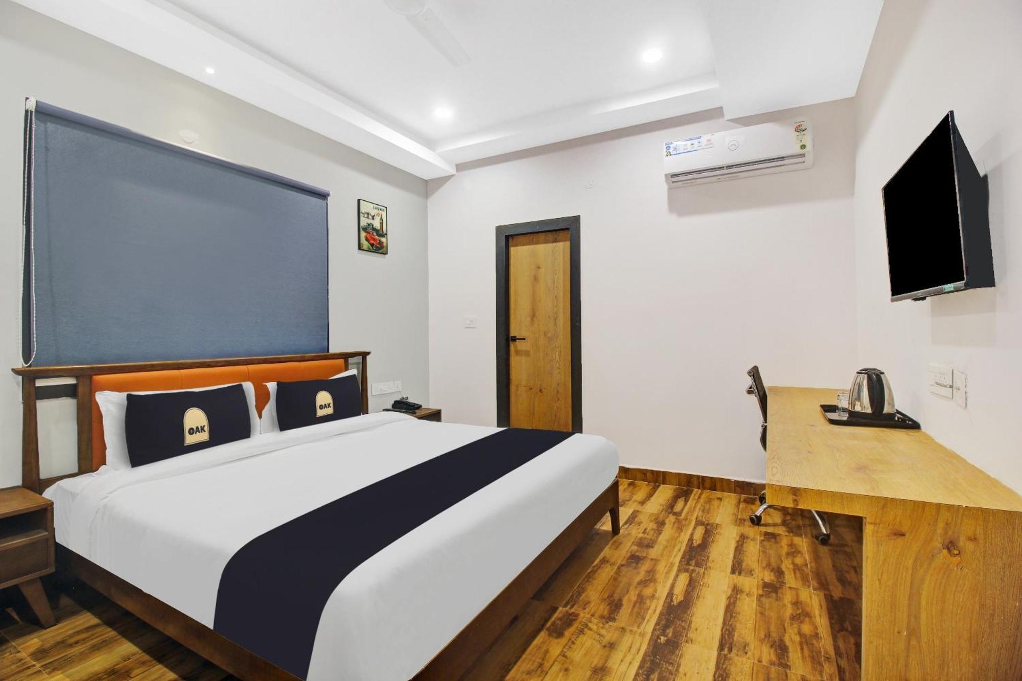 Super Townhouse Oak Hitec City Near Image Hospital Hyderabad Luaran gambar