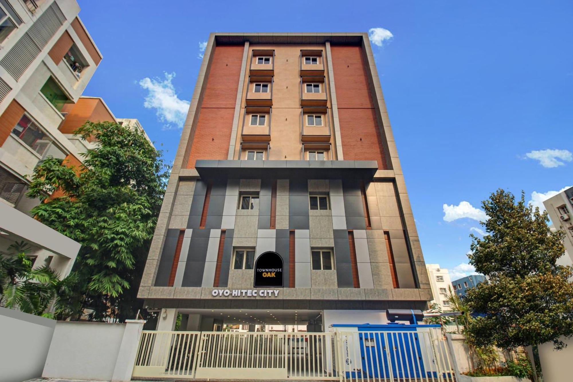 Super Townhouse Oak Hitec City Near Image Hospital Hyderabad Luaran gambar